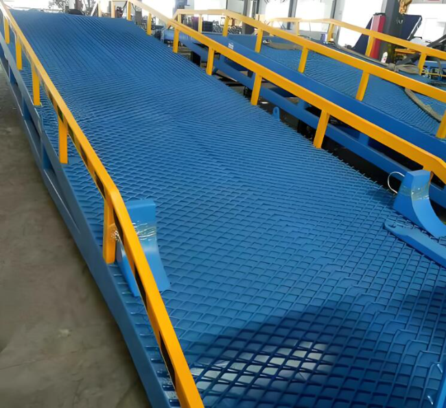 吐鲁番移动式液压登车桥